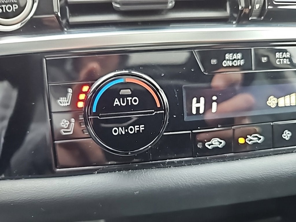 2023 Nissan Pathfinder Platinum 4WD