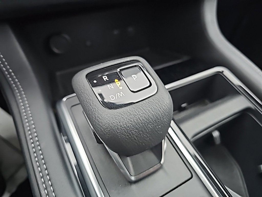 2023 Nissan Pathfinder Platinum 4WD