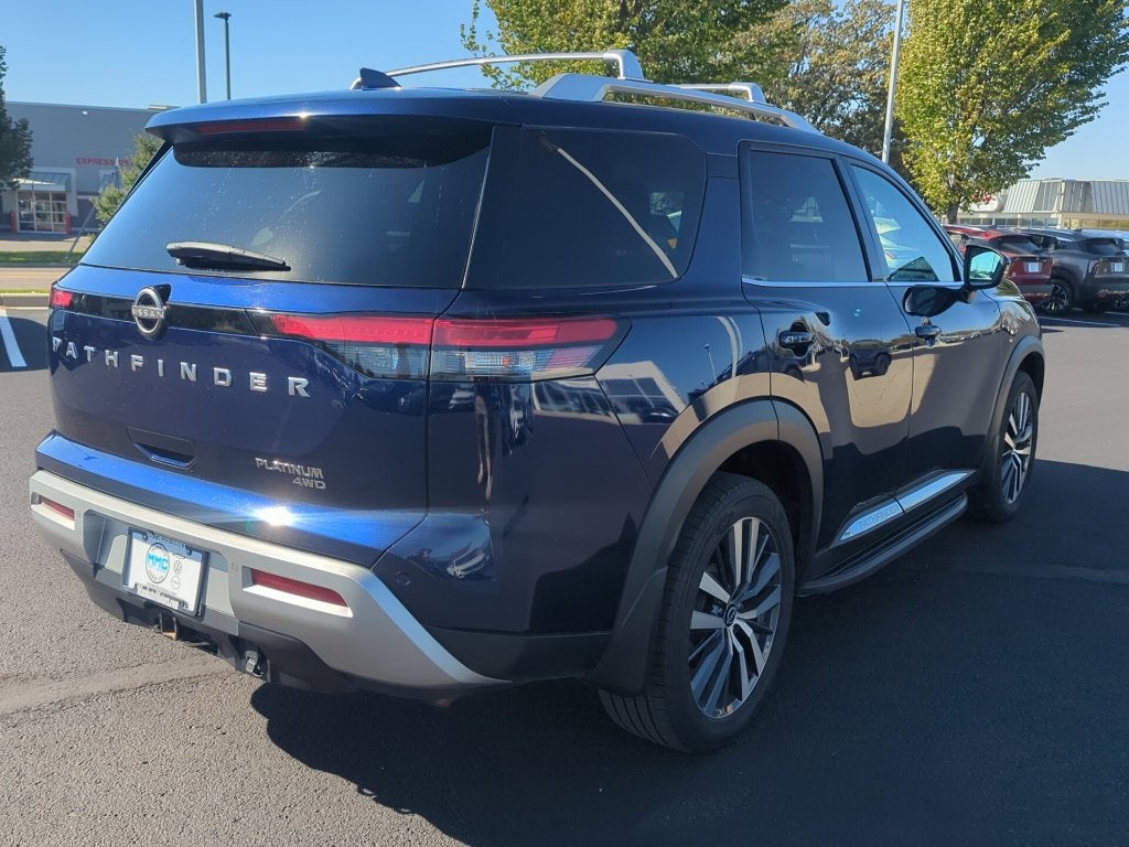 2022 Nissan Pathfinder Platinum 4WD