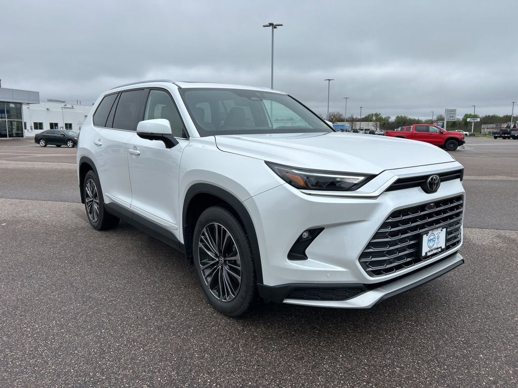 2025 Toyota Grand Highlander Hybrid MAX Limited