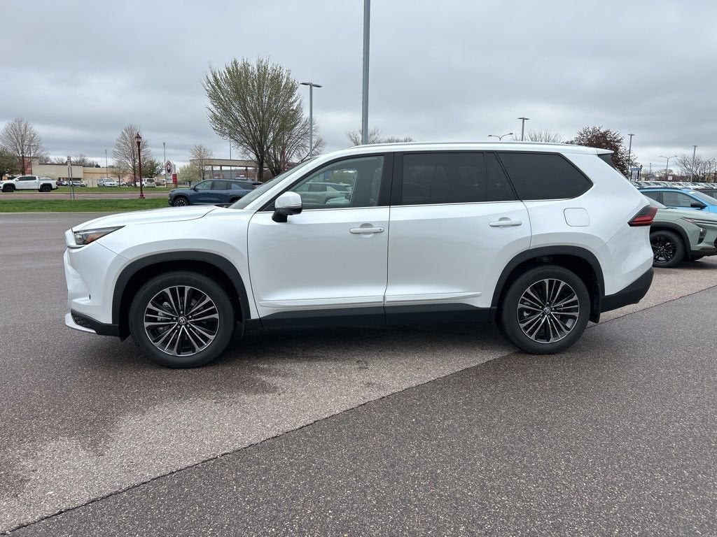 2025 Toyota Grand Highlander Hybrid MAX Limited
