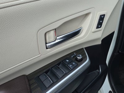 2021 Toyota Sienna Platinum