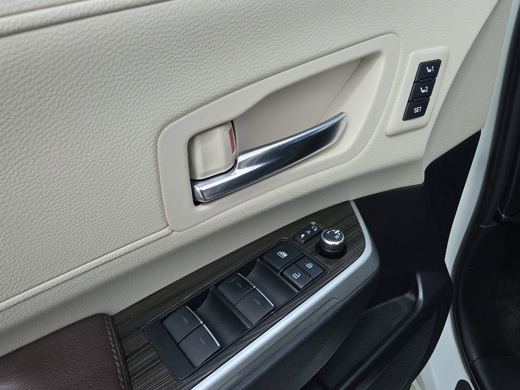 2021 Toyota Sienna Platinum
