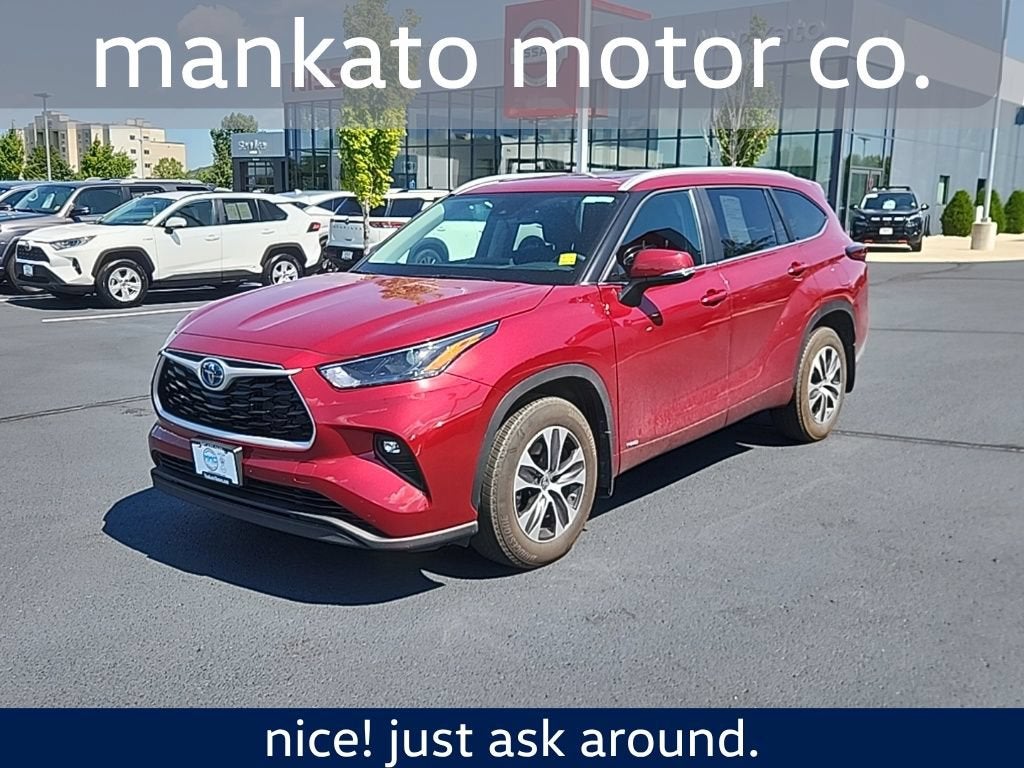2023 Toyota Highlander Hybrid XLE