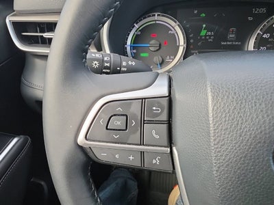 2023 Toyota Highlander Hybrid XLE