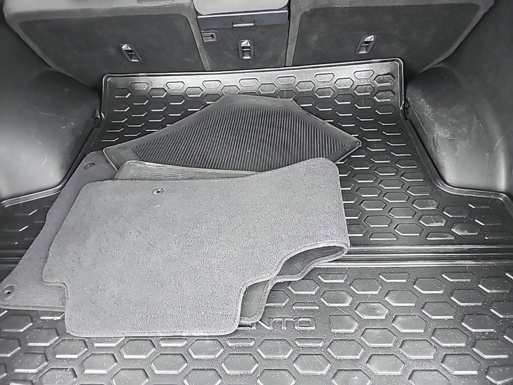 2017 Kia Sorento 2.4L LX