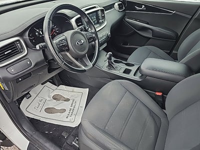 2017 Kia Sorento 2.4L LX