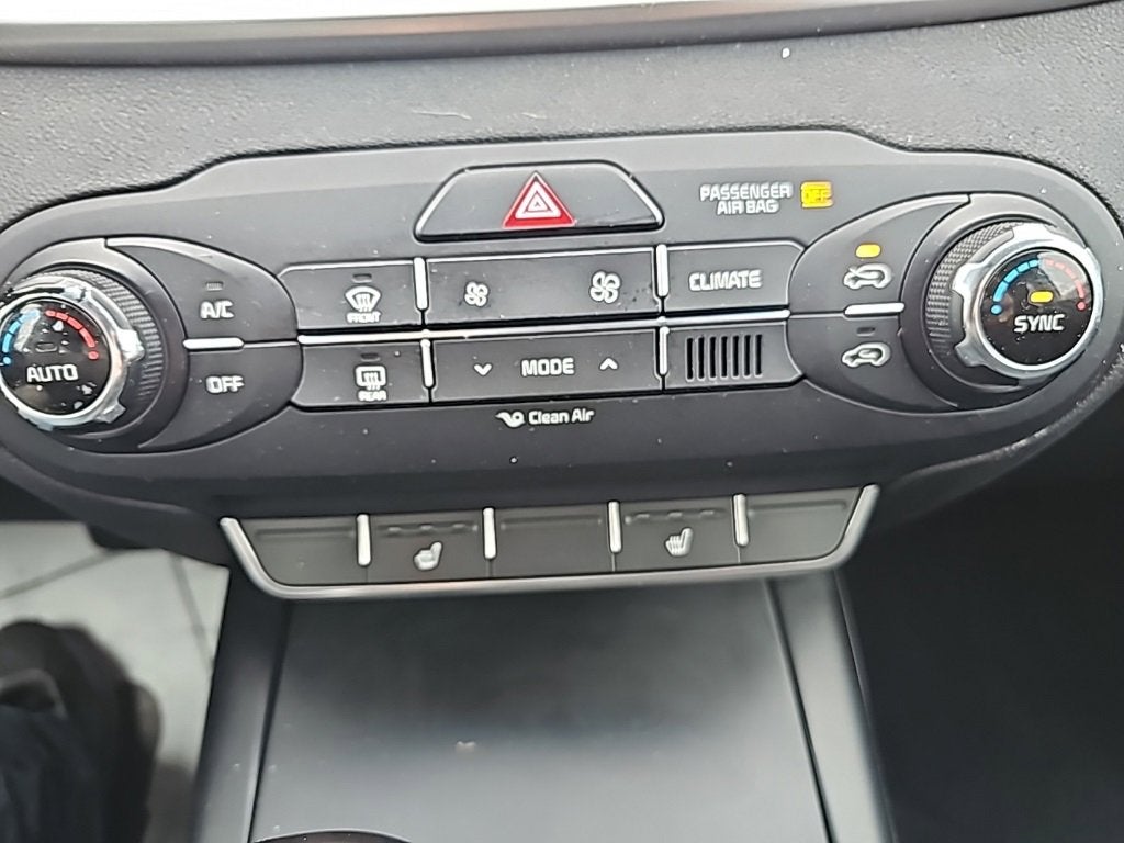 2017 Kia Sorento 2.4L LX