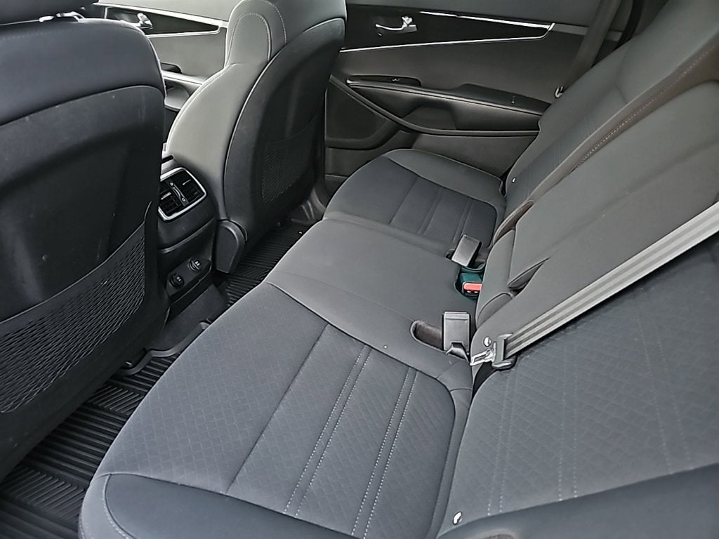 2019 Kia Sorento 3.3L LX