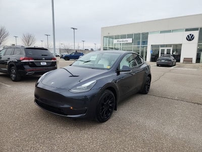 2024 Tesla Model Y Long Range