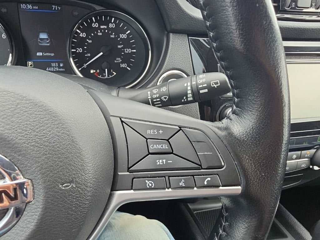 2022 Nissan Rogue Sport SV AWD Xtronic CVT