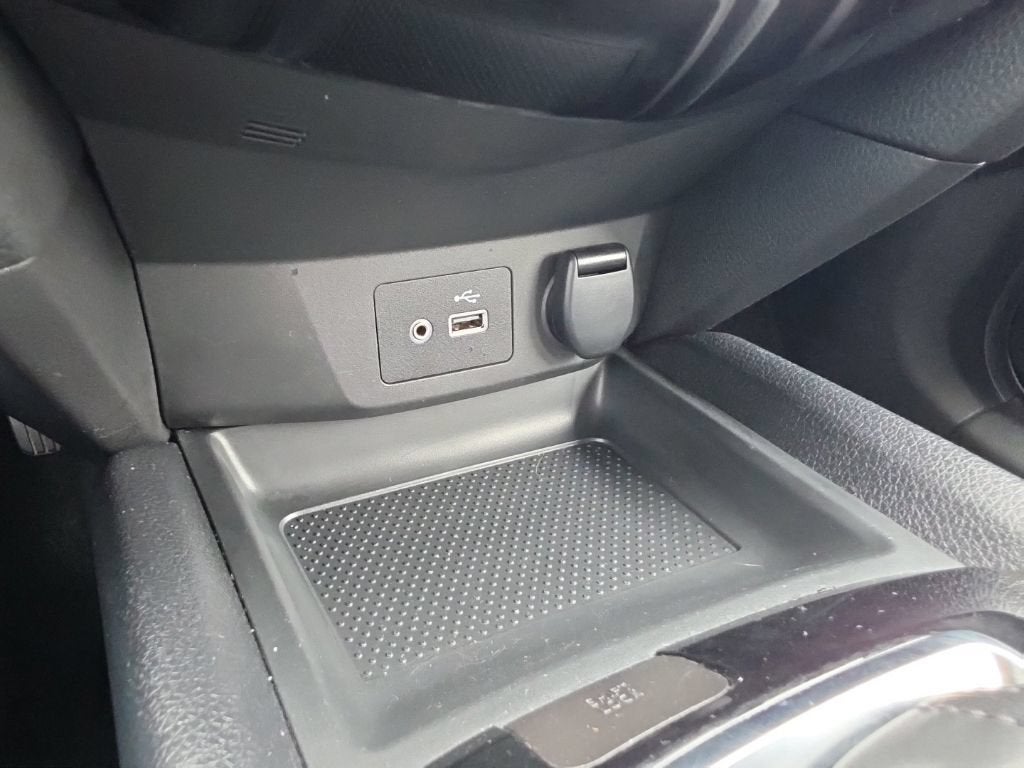 2022 Nissan Rogue Sport SV AWD Xtronic CVT
