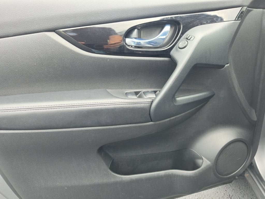 2022 Nissan Rogue Sport SV AWD Xtronic CVT