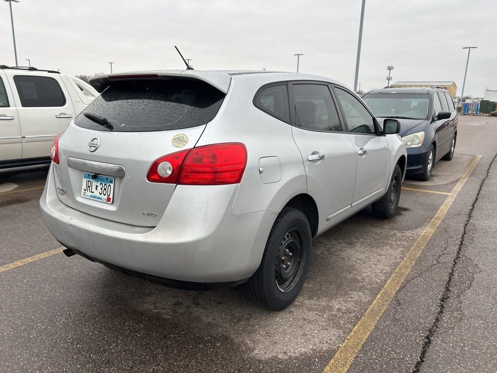2011 Nissan Rogue S