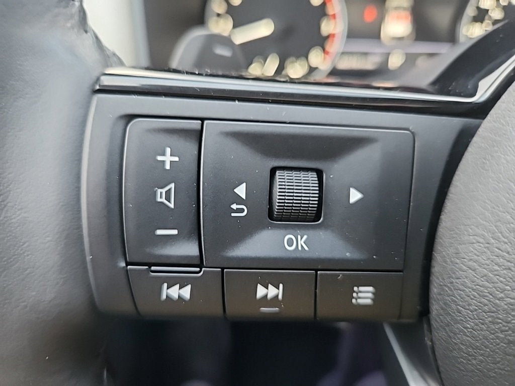 2023 Nissan Rogue SL Intelligent AWD