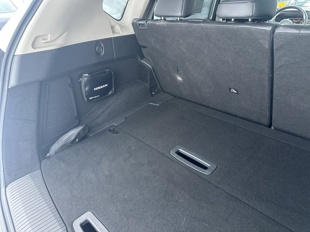 2023 Nissan Rogue SL Intelligent AWD