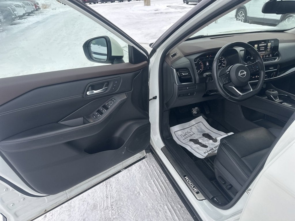 2023 Nissan Rogue SL Intelligent AWD