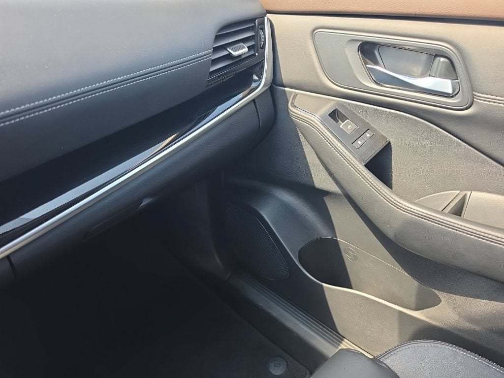 2023 Nissan Rogue SL Intelligent AWD