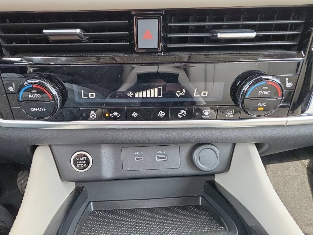 2023 Nissan Rogue SL Intelligent AWD