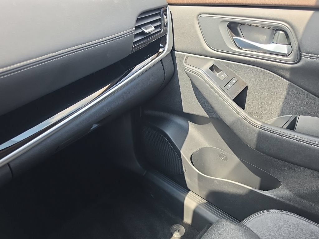 2023 Nissan Rogue SL Intelligent AWD