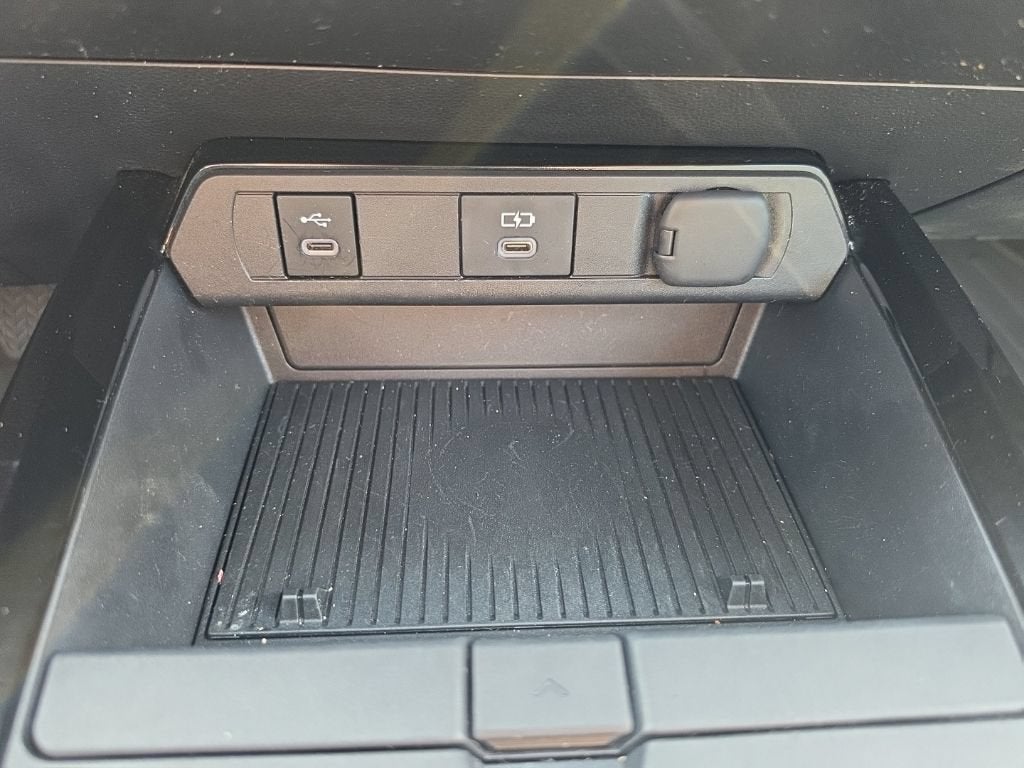 2024 Toyota Prius Limited AWD-e
