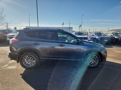 2017 Toyota RAV4 LE
