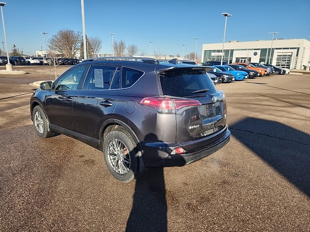 2017 Toyota RAV4 LE