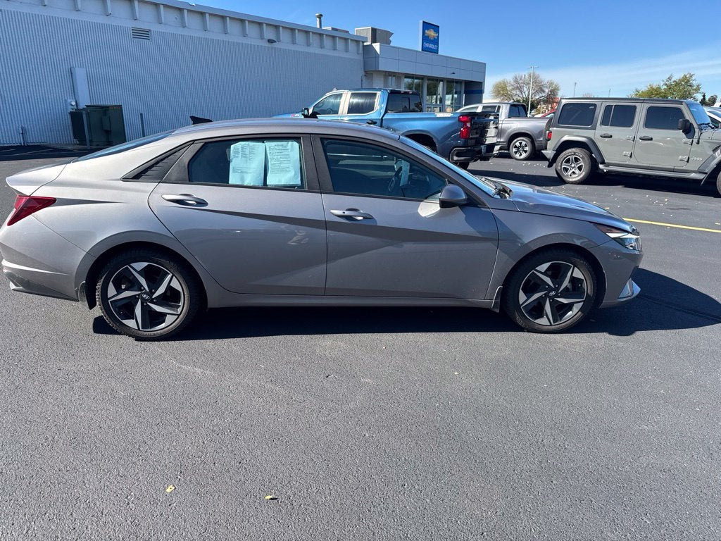 2023 Hyundai Elantra SEL