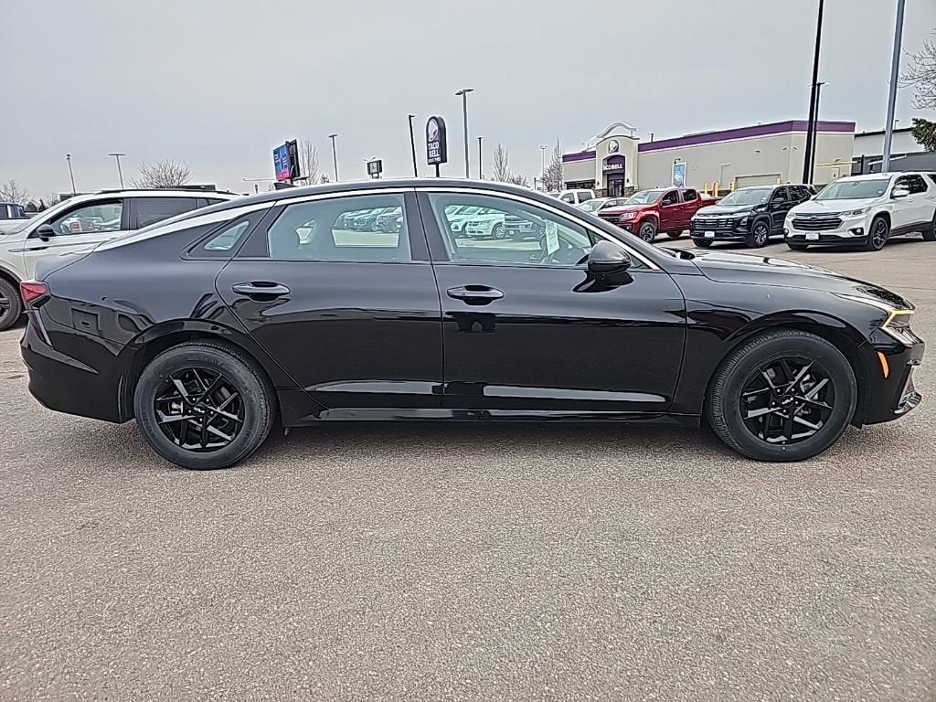 2025 Kia K5 LXS