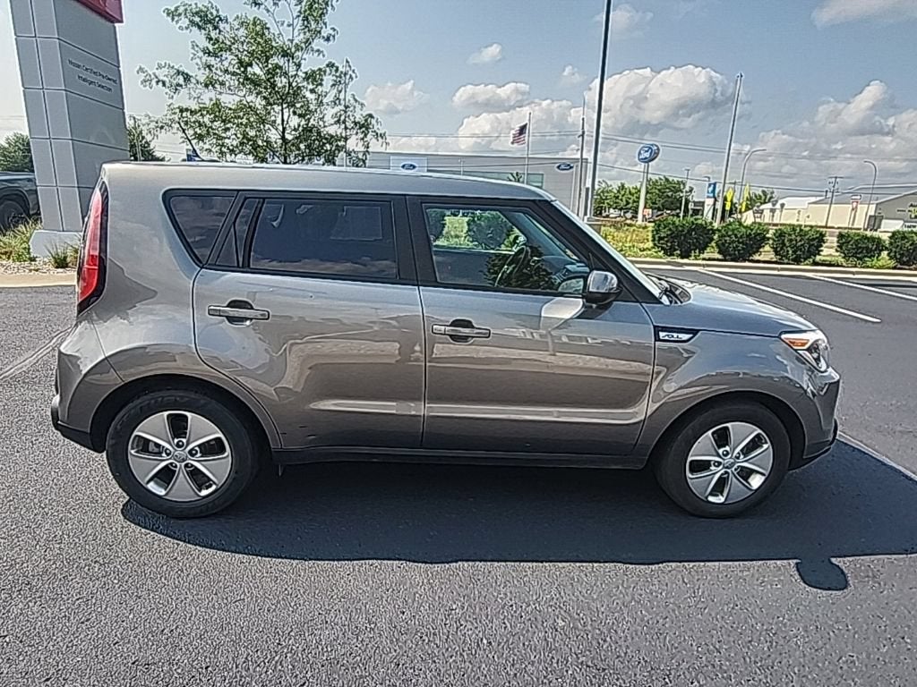 2016 Kia Soul Base