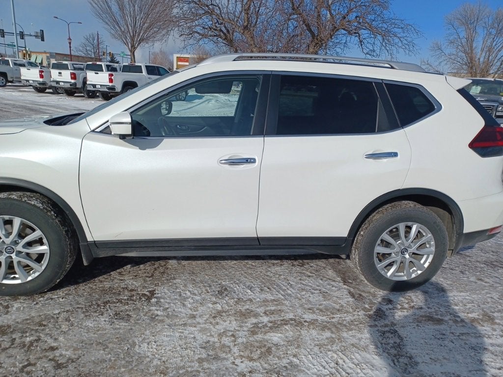 2018 Nissan Rogue SV