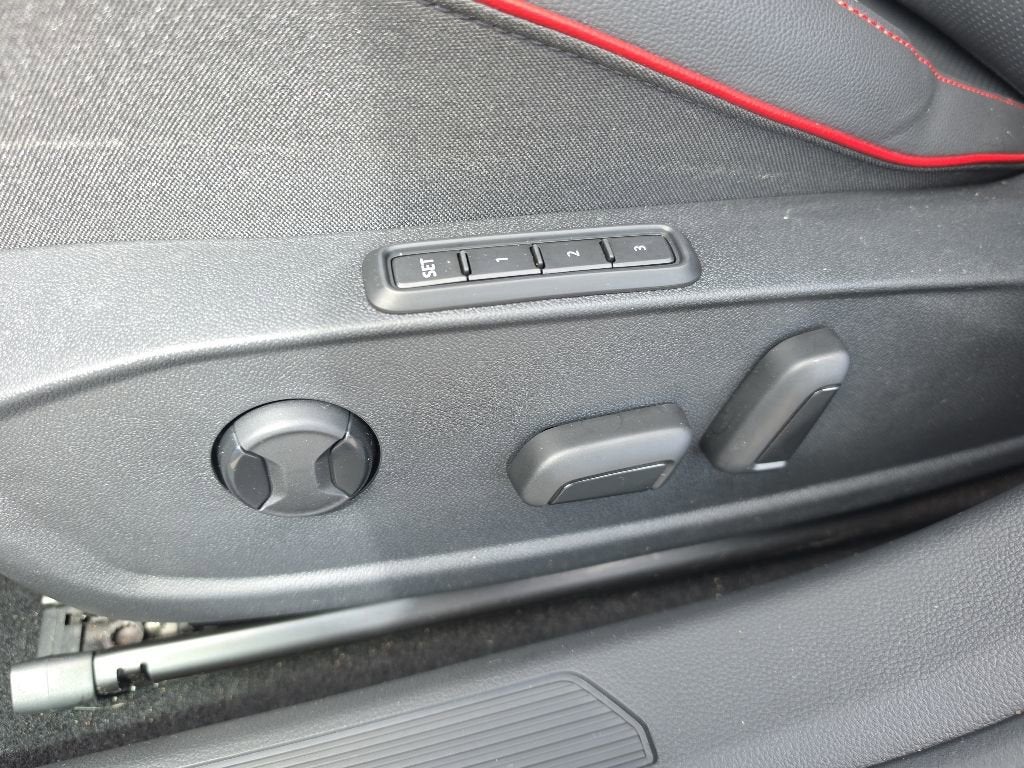 2024 Volkswagen Golf GTI 2.0T 380 SE