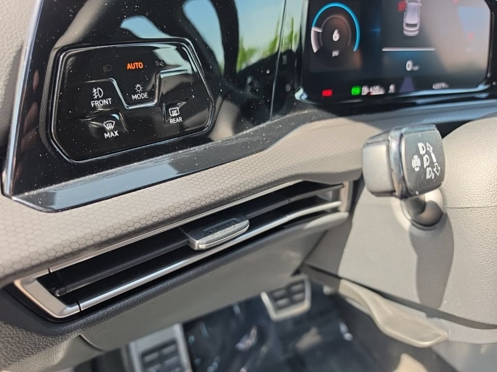 2022 Volkswagen Golf GTI 2.0T SE